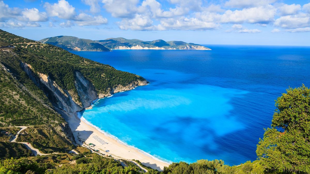Jedna z nejkrásnějších řeckých pláží láká na filmovou romantiku